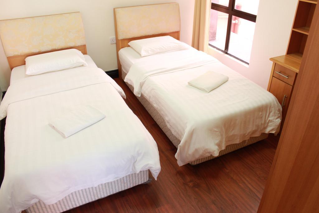 Homestay Marina Court Resort Kota Kinabalu Exterior foto